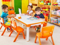 Adjustable Children's Table 60x120cm