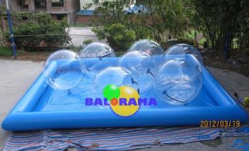 10x8m Inflatable Pool and 6 Pcs Pvc Water Ball
